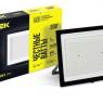 Прожектор светодиодный СДО 06-200 6500К IP65 черн. IEK LPDO601-200-65-K02